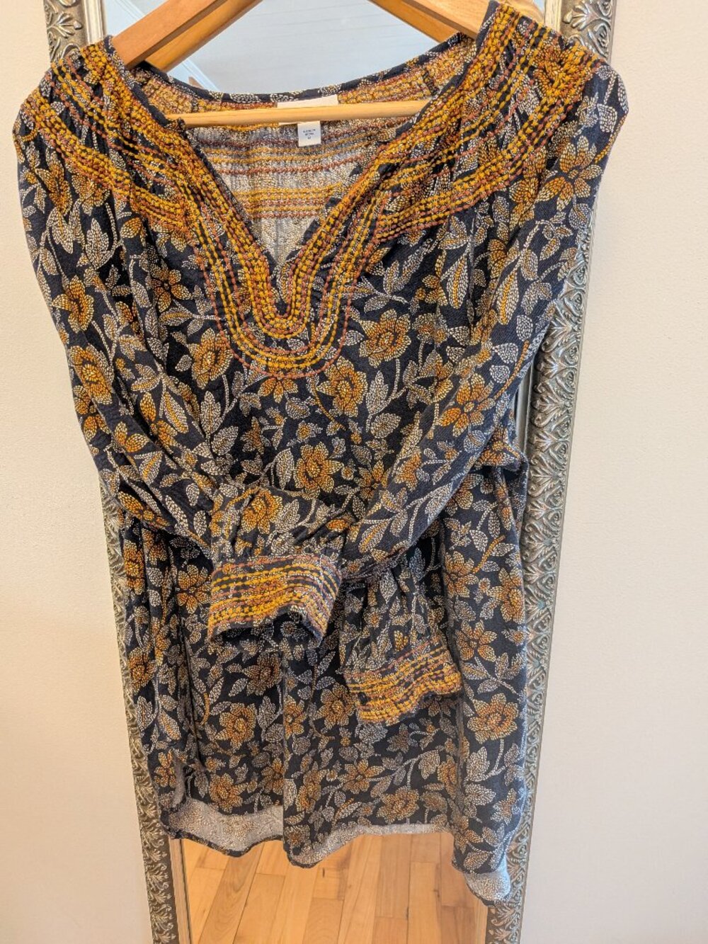 Pure J.Jill Embroidered Tunic M
